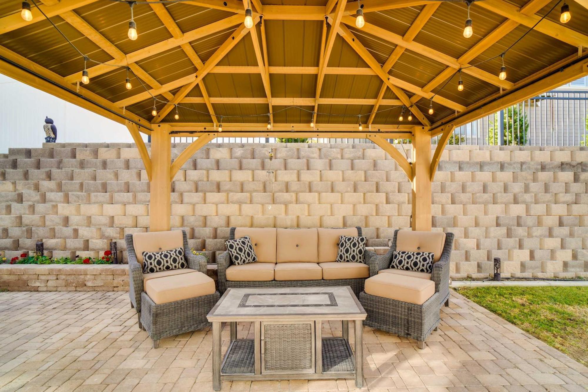 Contemporary Home With Grill Near Utah Lake! Saratoga Springs Buitenkant foto